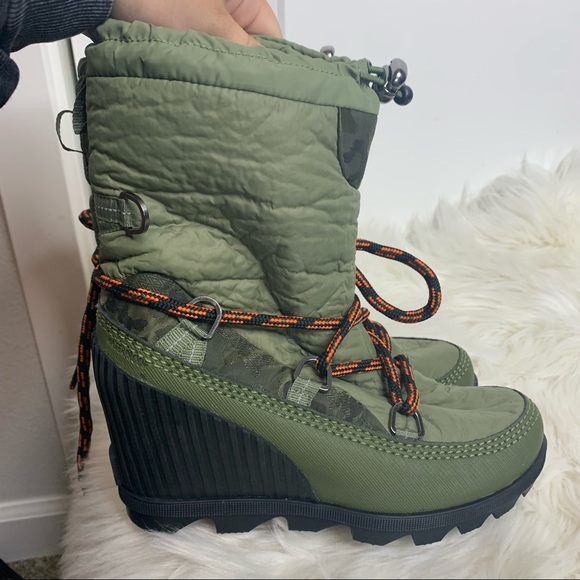 Sorel Kinetic Green Camo Waterproof Boots 6.5 - Picture 4 of 8